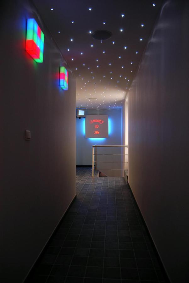 Beautyd Grey Room Centrum Gullegem 베벨겜 외부 사진
